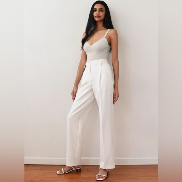 ❤️Aritzia Wilfred Sicily Sweater Tank Top - Picture 2 of 9